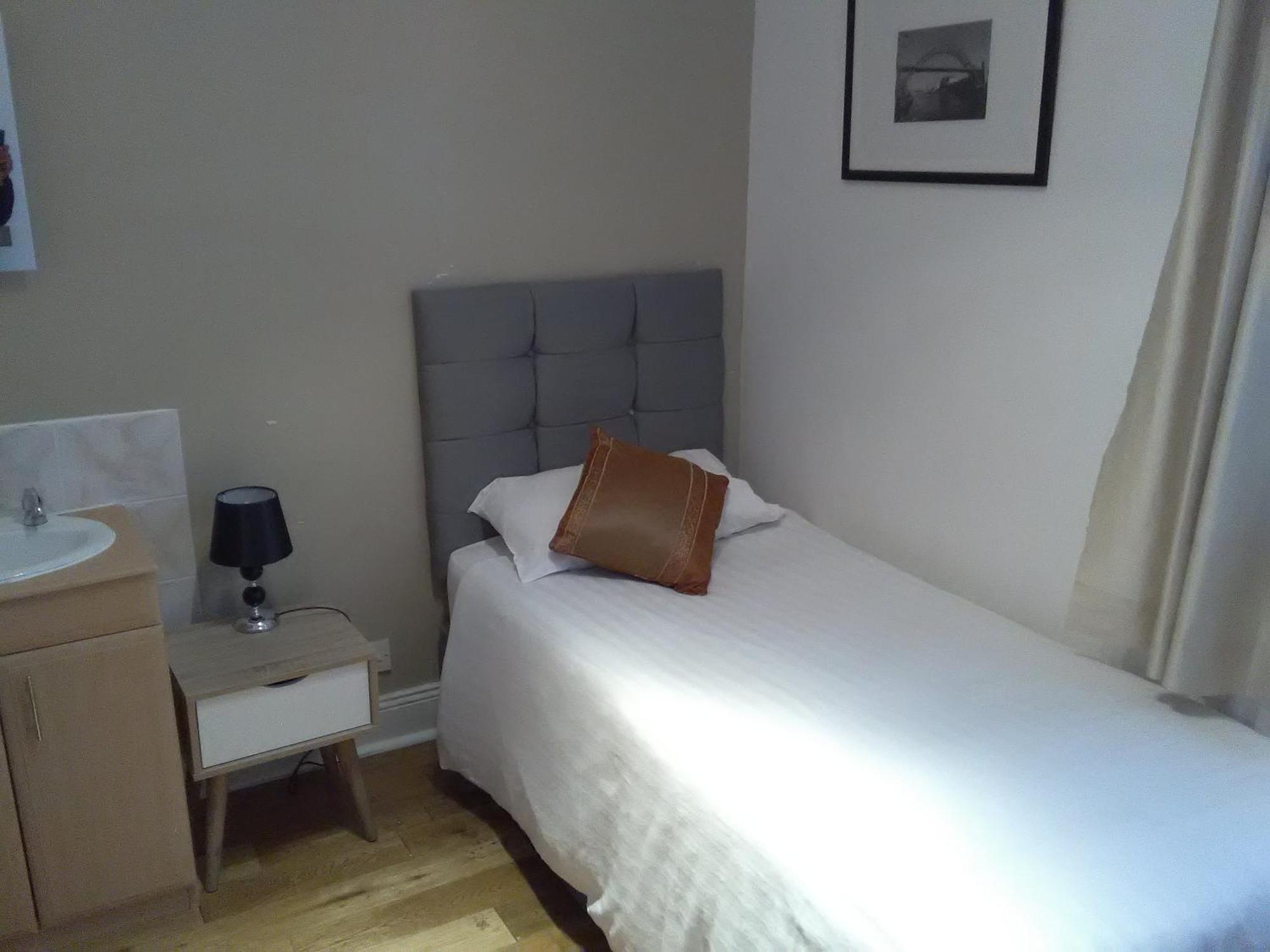 Clifton Hotel Newcastle الغرفة الصورة