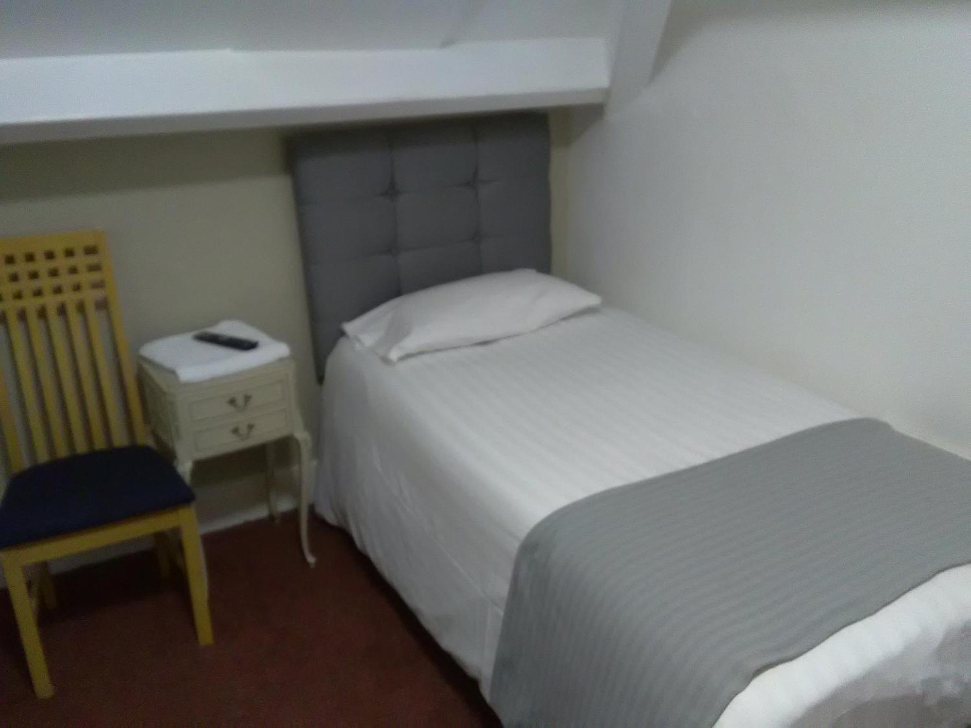 Clifton Hotel Newcastle الغرفة الصورة