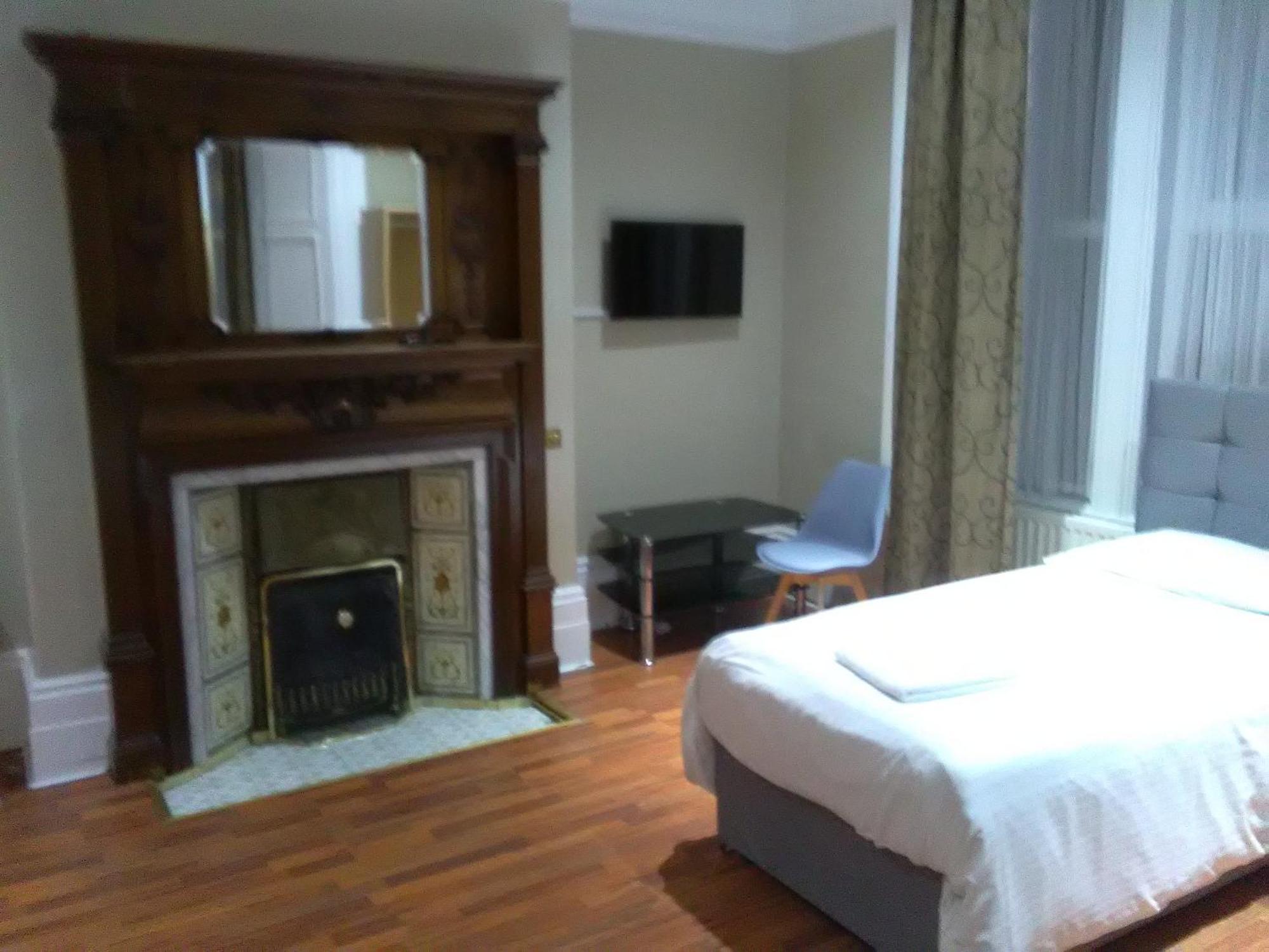 Clifton Hotel Newcastle الغرفة الصورة