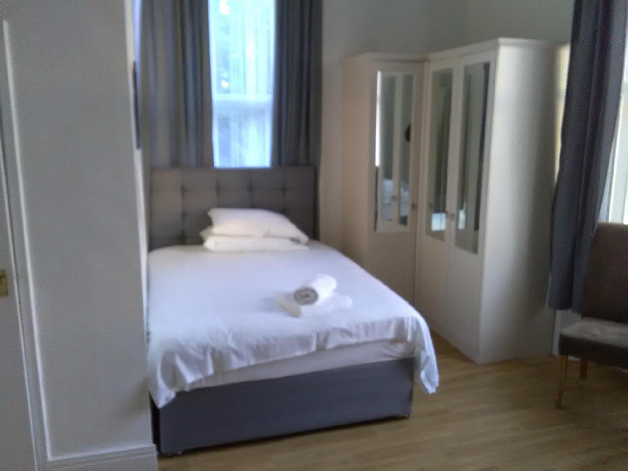Clifton Hotel Newcastle الغرفة الصورة